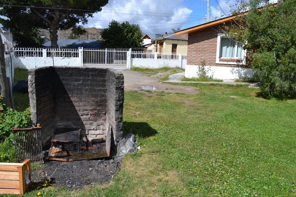 Departamentos Lizkar Daire Esquel Dış mekan fotoğraf